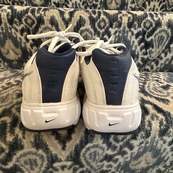 Nike Air Cross Trainers - 305425 141 - Excellent pre-owned condition - Picture 5 of 7